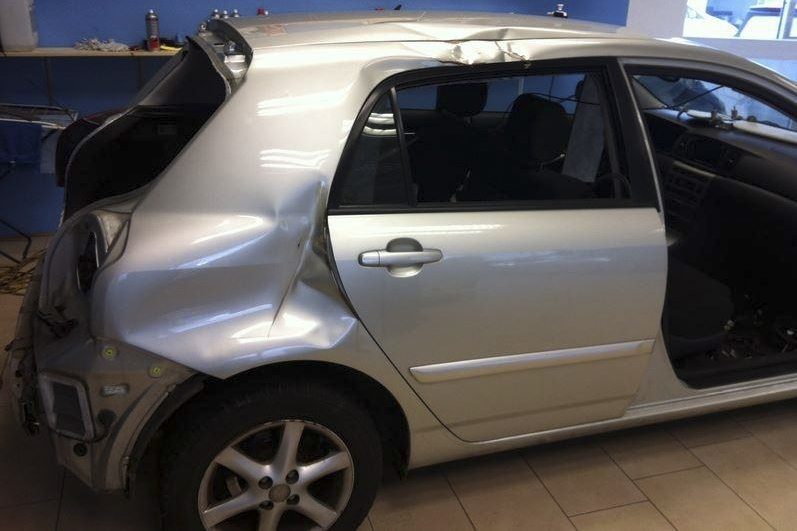 AST Lackiererei und Fahrzeugtechnik Heidelberg - Karosserie, Unfallgutachten, Lackierungsarbeiten, Oldtimer-Restauration